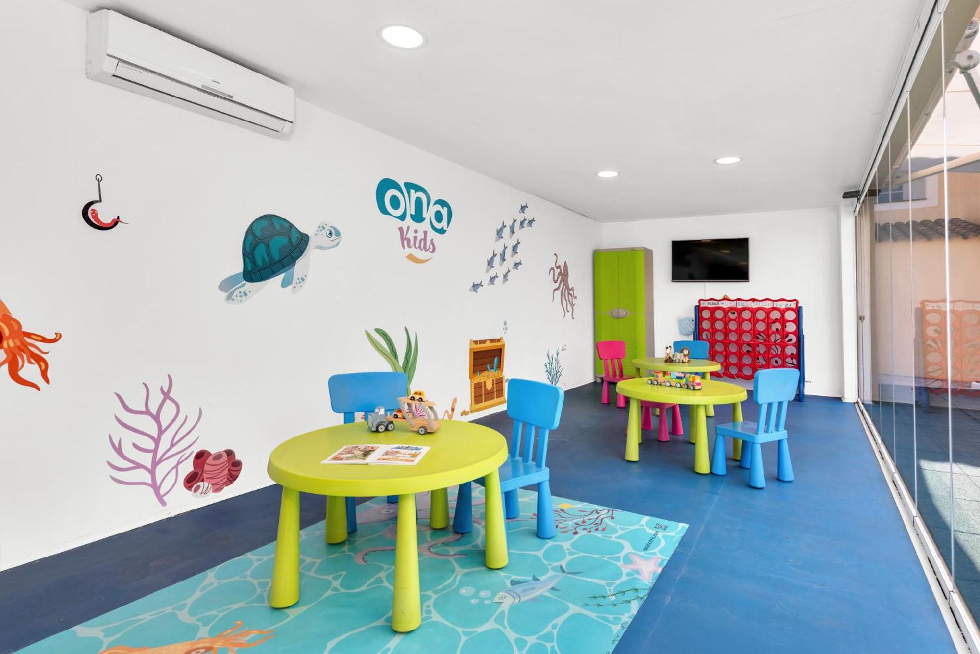 Ona Club Aparthotel 3*